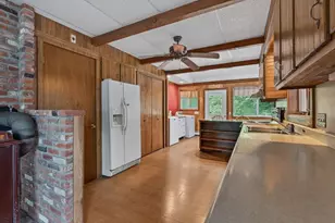 18 Peck St, North Attleboro, MA 02760 - Photo 9