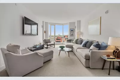 100 Lovejoy Wharf #7J, Boston, MA 02114 - Photo 1
