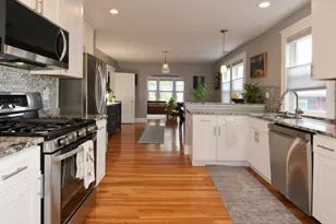 10 Geneva St, Salem, MA 01970 - Photo 17