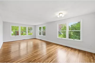 29 Summer St, Sudbury, MA 01776 - Photo 5