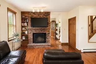 439 Newport Rd, Hull, MA 02045 - Photo 9