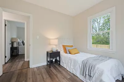 21 Stanley Ave, Taunton, MA 02780 - Photo 17