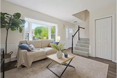 21 Stanley Ave, Taunton, MA 02780 - Photo 5