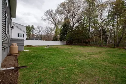 287 Purchase St, Milford, MA 01757 - Photo 25