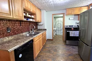 28 Cross Rd, Uxbridge, MA 01569 - Photo 13
