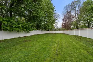 48 Charles St, Gardner, MA 01440 - Photo 19