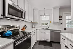 48 Charles St, Gardner, MA 01440 - Photo 7