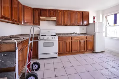 213 W 9th St, Boston, MA 02127 - Photo 21