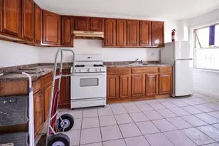213 W 9th St, Boston, MA 02127 - Photo 21