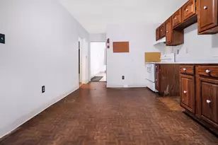 213 W 9th St, Boston, MA 02127 - Photo 5
