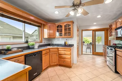 93 Puritan Road #93, Somerville, MA 02145 - Photo 7