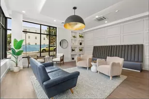 301 Border St, Boston, MA 02128 - Photo 27