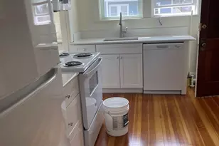 12 Amherst Rd, Watertown, MA 02472 - Photo 11