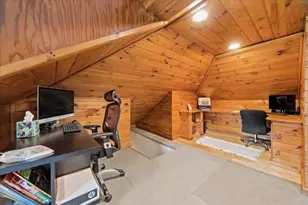 86 Hart St, Taunton, MA 02780 - Photo 21
