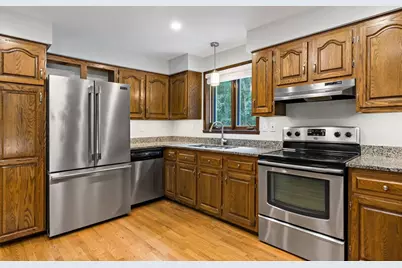 163 Quanapoag Rd, Freetown, MA 02717 - Photo 9