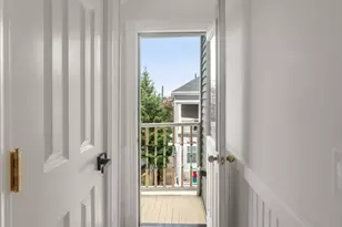 32 Manning St, Medford, MA 02155 - Photo 21