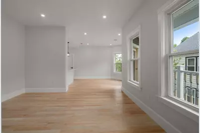 32 Manning St #2, Medford, MA 02155 - Photo 11
