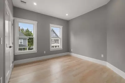 32 Manning St #2, Medford, MA 02155 - Photo 15