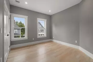 32 Manning St, Medford, MA 02155 - Photo 15