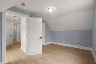 32 Manning St, Medford, MA 02155 - Photo 23