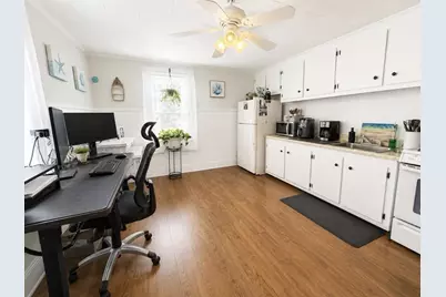 637 Nantasket Ave, Hull, MA 02045 - Photo 9