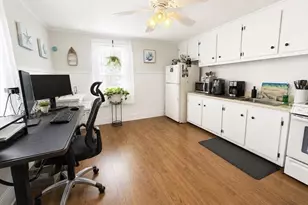 637 Nantasket Ave, Hull, MA 02045 - Photo 9