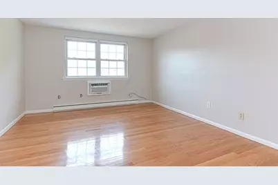 4 Colonial Village Dr #9, Arlington, MA 02474 - Photo 13