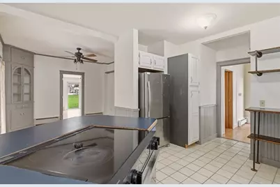 118 Wilbur Avenue, Swansea, MA 02777 - Photo 7