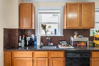 5 Hearn St, Watertown, MA 02472 - Photo 31