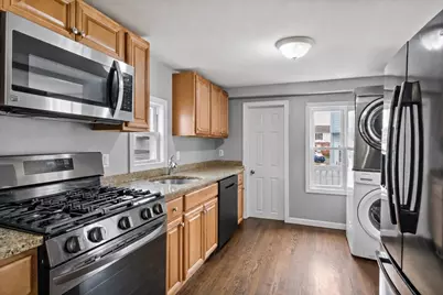 6 Lindsell St, Saugus, MA 01906 - Photo 7