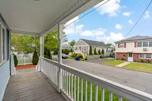 6 Lindsell St, Saugus, MA 01906 - Photo 3