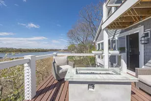 9 Chestnut Pl, Hingham, MA 02043 - Photo 15