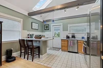 13 Saint James Street #2, Newton, MA 02458 - Photo 5