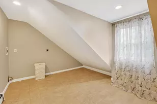 24 Hampstead St, Methuen, MA 01844 - Photo 21