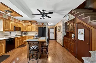 1096 Joyce St, New Bedford, MA 02745 - Photo 11