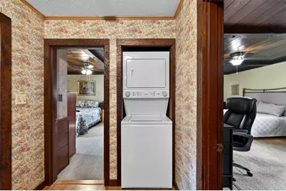 1096 Joyce Street, New Bedford, MA 02745 - Photo 17