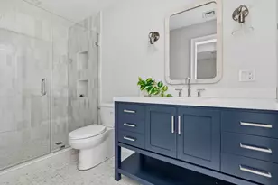 14 Prospect St, Boston, MA 02129 - Photo 27