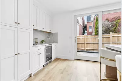 14 Prospect St, Boston, MA 02129 - Photo 9