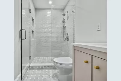 14 Prospect St, Boston, MA 02129 - Photo 21