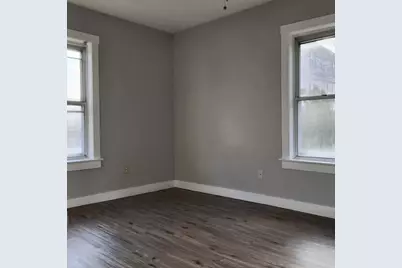 212-218 Lowell St #1E, Fall River, MA 02721 - Photo 9
