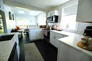 257 Lynnfield St, Lynn, MA 01904 - Photo 19