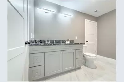 54 Richards St #54, Worcester, MA 01603 - Photo 5