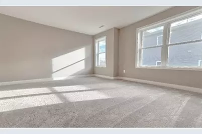 54 Richards St #54, Worcester, MA 01603 - Photo 9