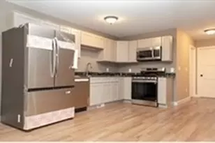 54 Richards St, Worcester, MA 01603 - Photo 3
