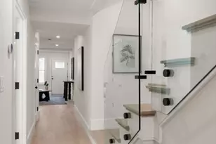 326 Lowell St, Somerville, MA 02145 - Photo 13