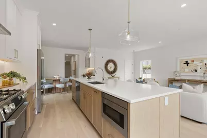 326 Lowell Street #1, Somerville, MA 02145 - Photo 5