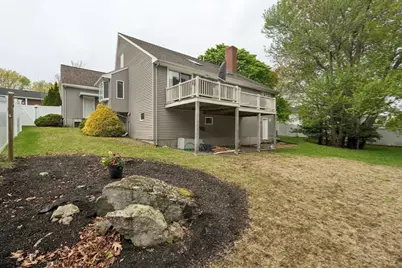20 Murdock Rd, Stoneham, MA 02180 - Photo 35