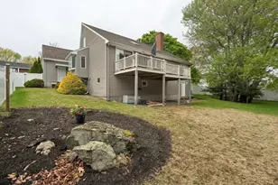 20 Murdock Rd, Stoneham, MA 02180 - Photo 35