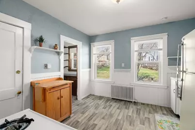 204 School St, Watertown, MA 02472 - Photo 7
