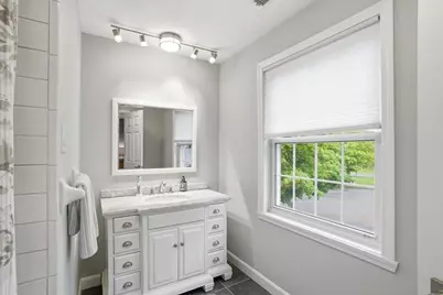 18 Oakridge Dr, Saugus, MA 01906 - Photo 19